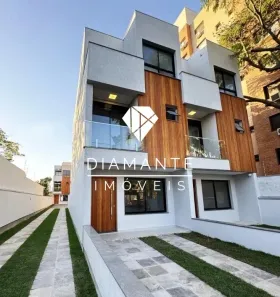 Casa com 3 Quartos à venda, 135m² no Tristeza, Porto Alegre
