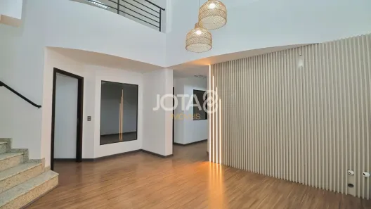 Sala Comercial à venda, 208m² no Centro, Curitiba
