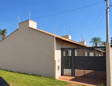 Casa de Condomínio com 2 Quartos para alugar, 65m² no Jardim Colúmbia, Campo Grande