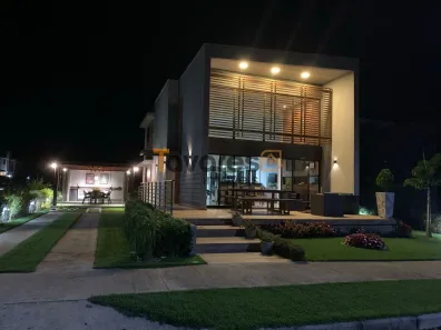 Casa com 4 Quartos para alugar, 130m² no , Bananeiras