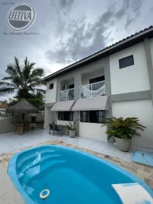 Sobrado com 5 Quartos à venda, 259m² no Balneário Ipacaraí, Matinhos