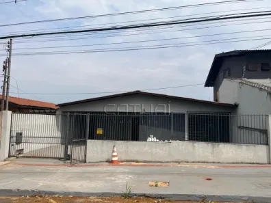 Imóvel Comercial com 3 Quartos à venda, 142m² no Bancários, Londrina