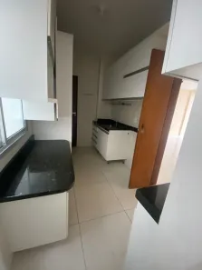 Apartamento com 3 Quartos para alugar, 90m² no Jacarecanga, Fortaleza