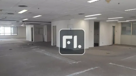 Sala Comercial para alugar, 400m² no Vila Olímpia, São Paulo
