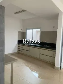 Casa com 3 Quartos para alugar, 160m² no Jardim Colina, Uberlândia