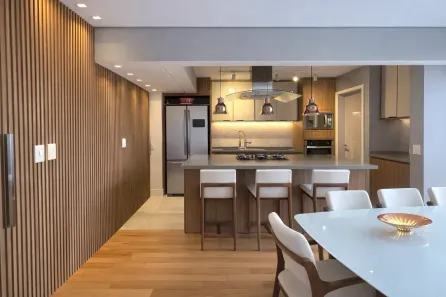 Apartamento com 3 Quartos para alugar, 190m² no Cidade Monções, São Paulo