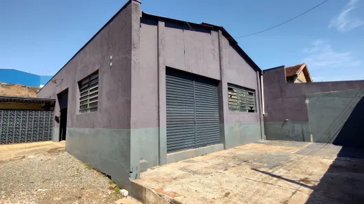 Galpão/Depósito/Armazém à venda, 750m² no Paulista, Londrina