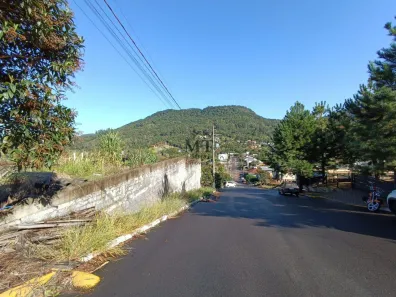 Lote/Terreno à venda, 1009m² no Centro, Picada Café