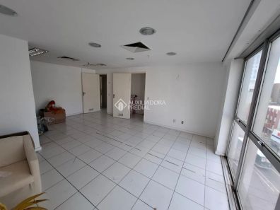 Sala Comercial à venda, 125m² no Centro Histórico, Porto Alegre