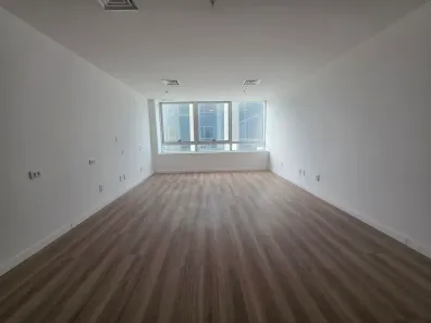 Sala Comercial para alugar, 32m² no Barra Olímpica, Rio de Janeiro