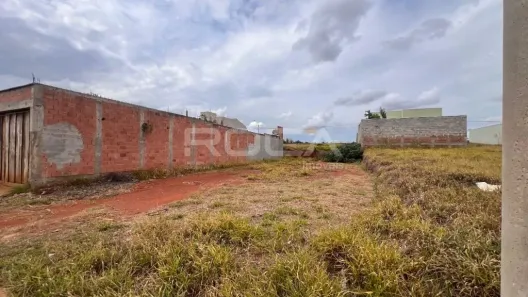 Lote/Terreno à venda, 250m² no Jardim Letícia, São Carlos