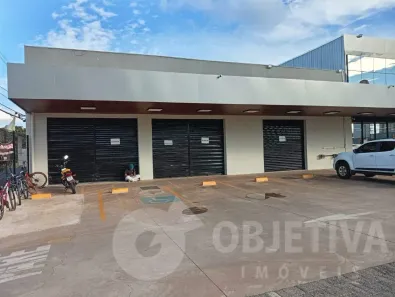 Ponto Comercial para alugar, 240m² no Novo Mundo, Uberlândia