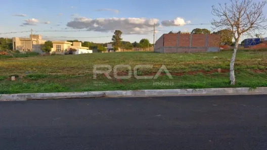 Lote/Terreno à venda, 250m² no Residencial Samambaia, São Carlos