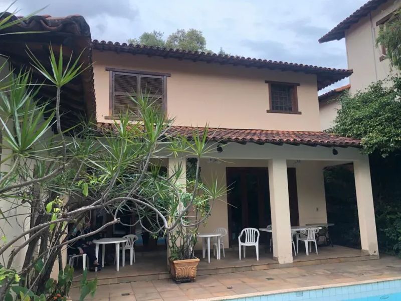 Casa com 4 quartos — São Bento, Belo Horizonte