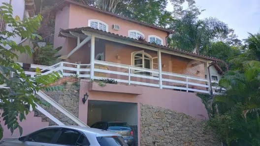 Casa de Condomínio com 3 Quartos à venda, 523m² no Itaipu, Niterói