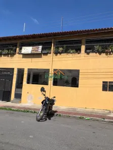 Casa com 6 Quartos à venda, 600m² no Parque Residencial Laranjeiras, Serra