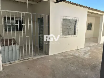 Casa com 2 Quartos para alugar, 60m² no Jaraguá, Uberlândia