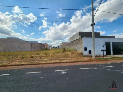 Lote/Terreno à venda, 250m² no Parque das Laranjeiras, Uberaba