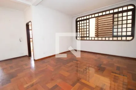 Casa com 4 Quartos à venda, 450m² no Vila Assunção, Santo André