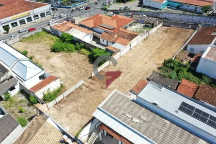 Imóvel Comercial à venda, 1189m² no Centro, Taubaté