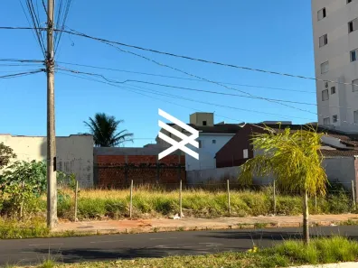 Lote/Terreno para alugar, 500m² no Granada, Uberlândia