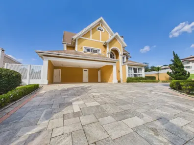 Sobrado com 4 Quartos para alugar, 650m² no Residencial Tamboré, Barueri