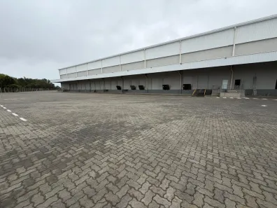 Galpão/Depósito/Armazém para alugar, 6800m² no Civit I, Serra