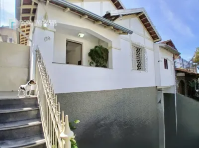 Casa com 5 Quartos à venda, 360m² no Paineiras, Juiz de Fora