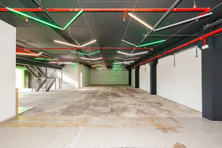 Ponto Comercial para alugar, 400m² no Cidade Industrial, Curitiba