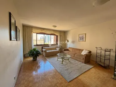 Apartamento com 4 Quartos à venda, 127m² no Auxiliadora, Porto Alegre