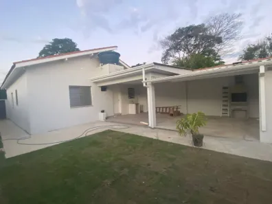 Casa com 3 Quartos à venda, 300m² no Parque Brasil, Jacareí