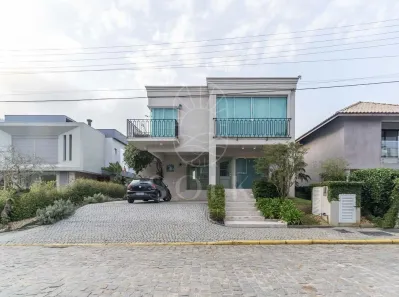 Casa de Condomínio com 3 Quartos à venda, 236m² no Praia do Estaleiro, Balneário Camboriú