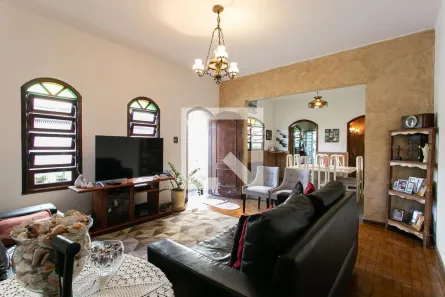 Casa com 4 Quartos à venda, 200m² no Vila Bertioga, São Paulo