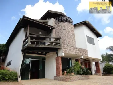 Fazenda/Sítio com 5 Quartos à venda, 740m² no Monterrey, Louveira