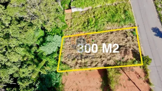 Lote/Terreno à venda, 300m² no Centro, Jarinu