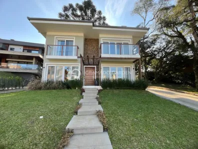 Casa com 3 Quartos à venda, 267m² no Centro, Canela