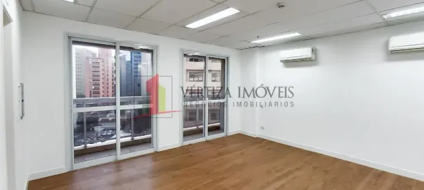 Sala Comercial para alugar, 40m² no Vila Olímpia, São Paulo