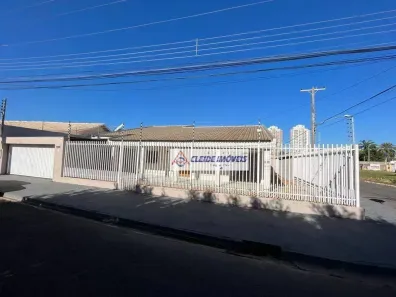 Casa com 3 Quartos à venda, 312m² no Jardim Califórnia, Cuiabá