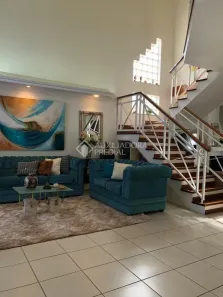 Sobrado com 3 Quartos à venda, 283m² no Jardim Itu, Porto Alegre