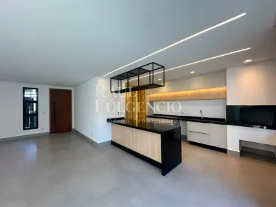 Sobrado com 3 Quartos à venda, 200m² no Jardim Burle Marx, Londrina