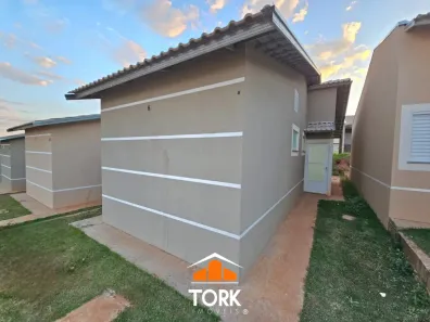 Casa de Condomínio com 3 Quartos para alugar, 60m² no Parque Residencial Damha II, Presidente Prudente