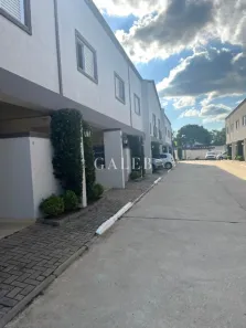 Casa de Condomínio com 2 Quartos à venda, 100m² no Jardim Estância Brasil, Atibaia