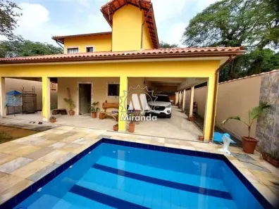 Casa com 3 Quartos à venda, 240m² no Cantagalo, Guapimirim