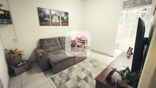 Casa com 3 Quartos à venda, 360m² no Martins, Uberlândia