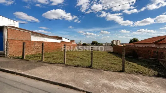 Lote/Terreno para alugar, 500m² no Parque São Jorge, Piracicaba