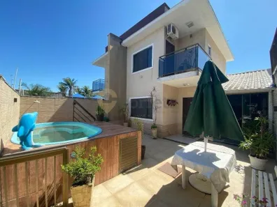Casa com 2 Quartos à venda, 88m² no Floresta das Gaivotas, Rio das Ostras