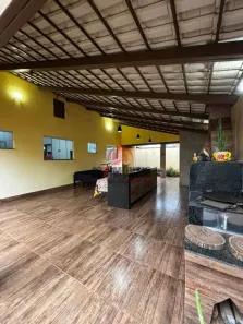 Casa com 3 Quartos à venda, 190m² no Parque das Flores, Goiânia