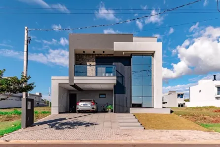 Casa de Condomínio com 3 Quartos à venda, 481m² no Santa Cruz, Cascavel