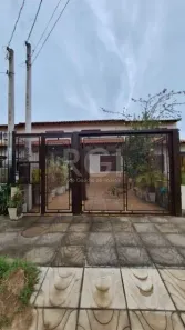 Casa com 2 Quartos à venda, 100m² no Hípica, Porto Alegre