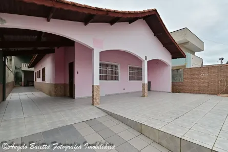 Casa com 3 Quartos à venda, 200m² no Bal Stella Maris, Peruíbe